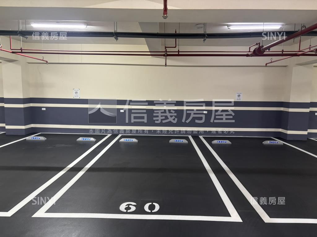 漢神百貨旁全新未住兩房房屋室內格局與周邊環境