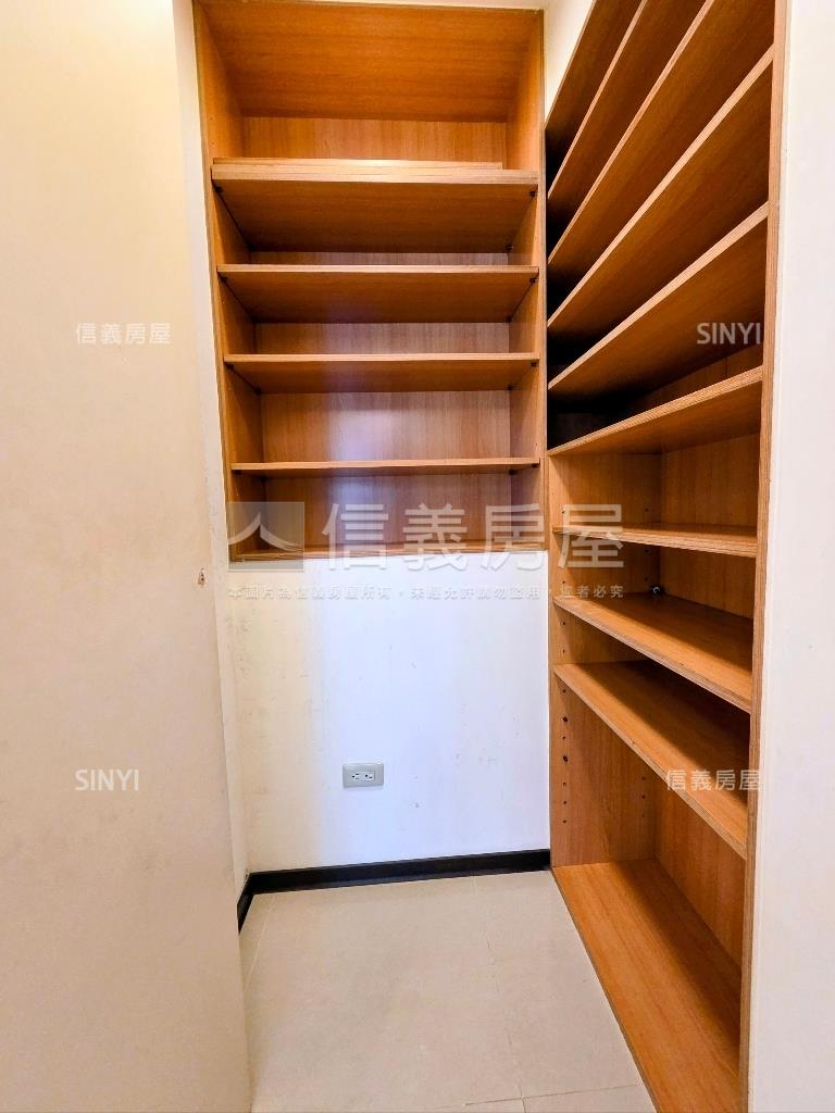 ♞東區華園靜巷美裝三房房屋室內格局與周邊環境