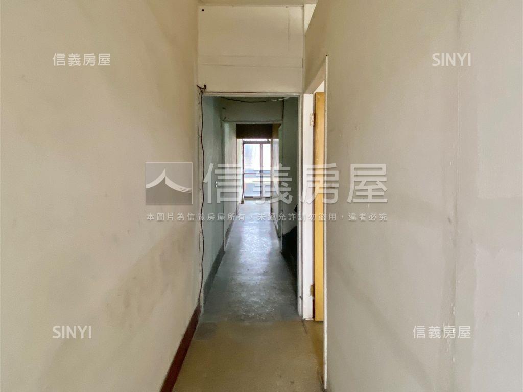 東明路！｜臨路透天房屋室內格局與周邊環境
