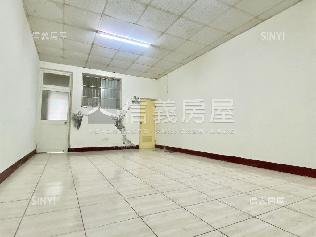 東明路！｜臨路透天房屋室內格局與周邊環境