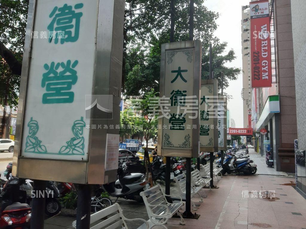 中國醫優質美大套房附陽台房屋室內格局與周邊環境