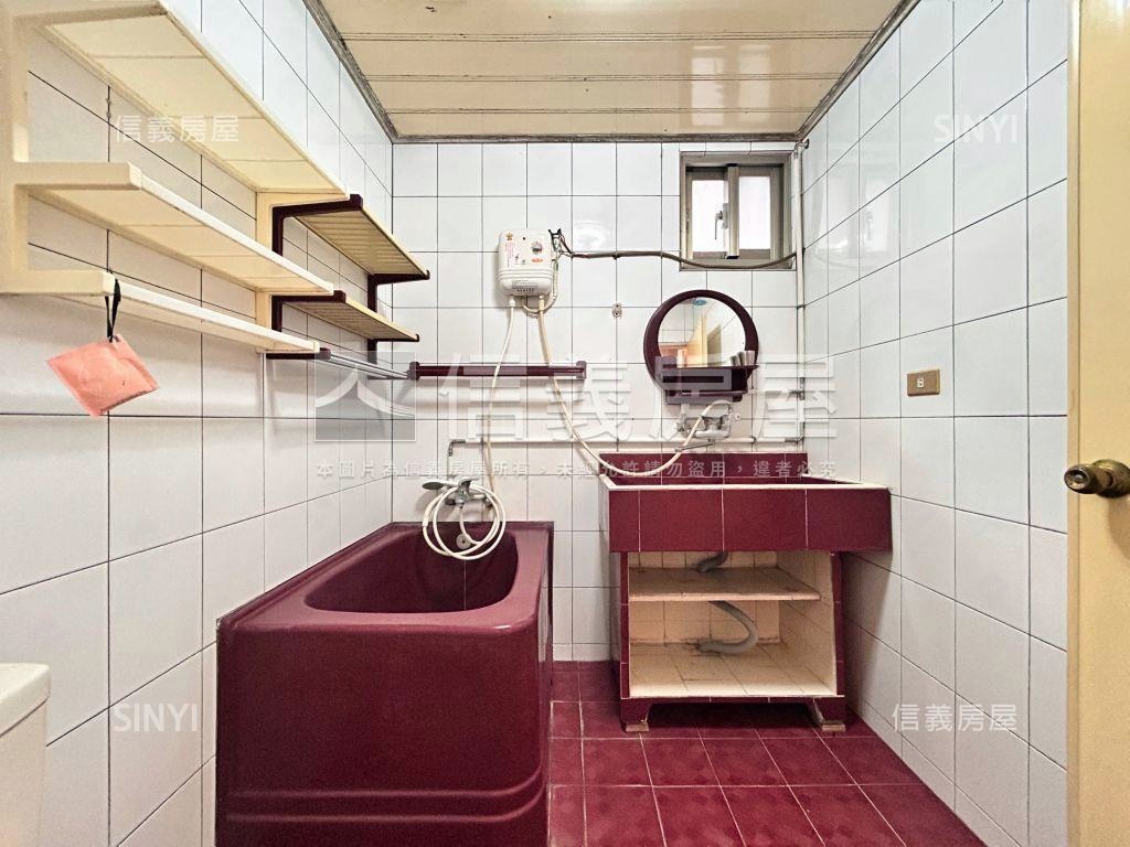 稀有邊間建福路方正三樓房屋室內格局與周邊環境