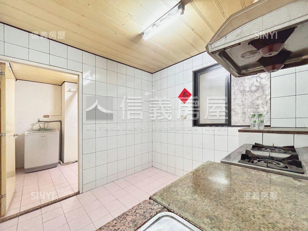 稀有邊間建福路方正三樓房屋室內格局與周邊環境