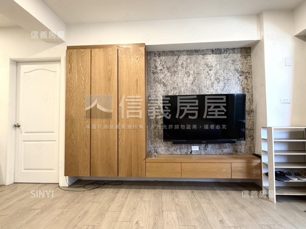 東區精品採光宅附車位房屋室內格局與周邊環境