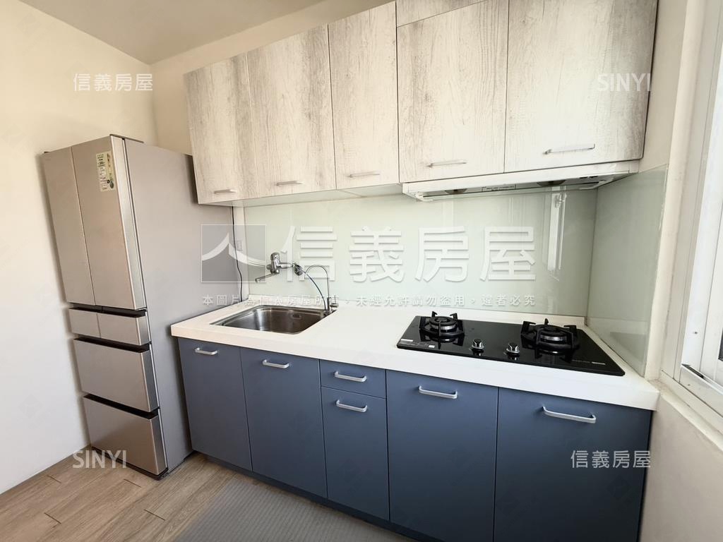 東區精品採光宅附車位房屋室內格局與周邊環境