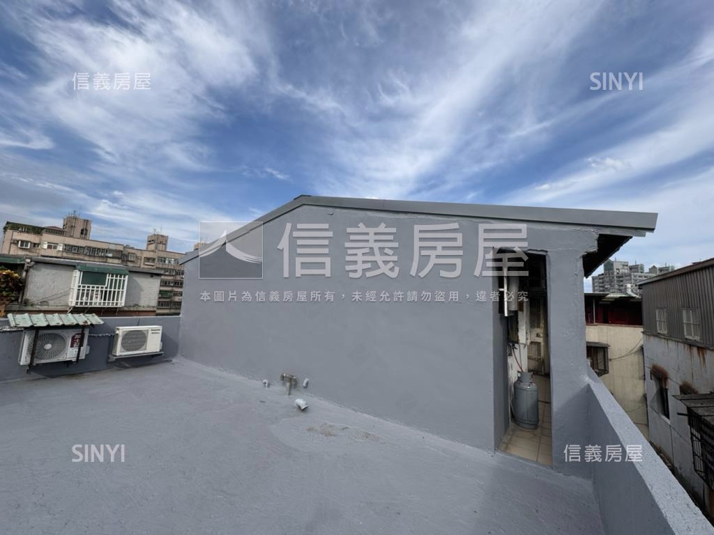 近民安國小頂樓大空間房屋室內格局與周邊環境