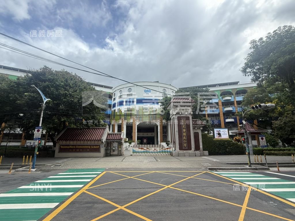 近民安國小頂樓大空間房屋室內格局與周邊環境