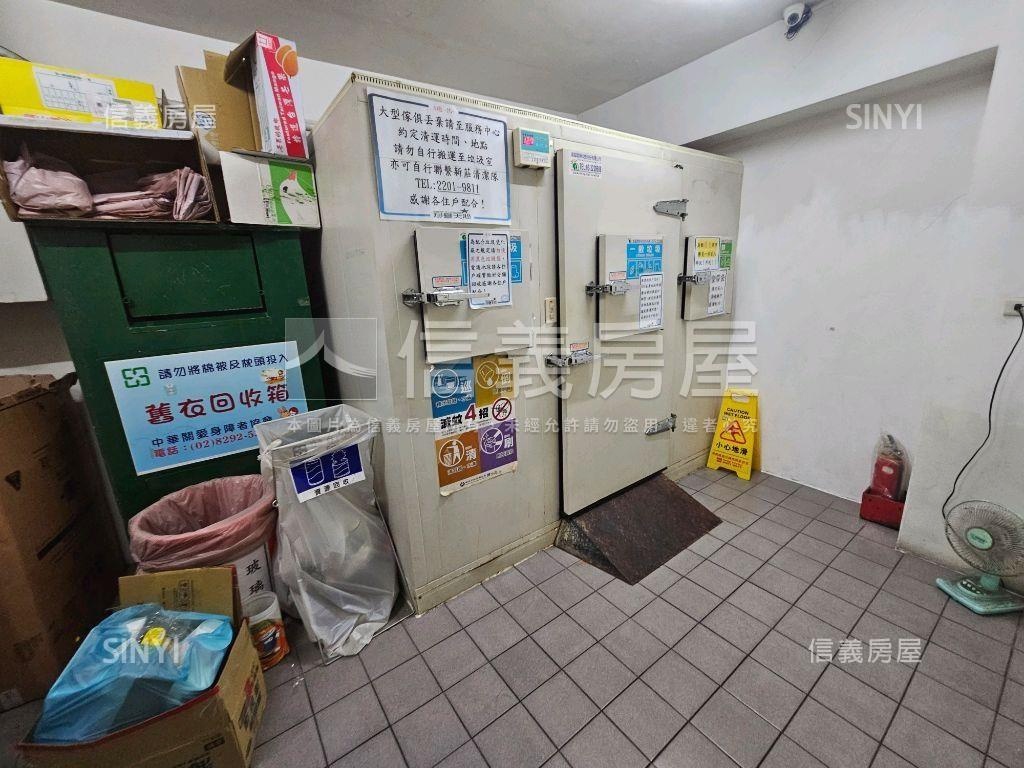 翔譽天心景觀二房車位房屋室內格局與周邊環境