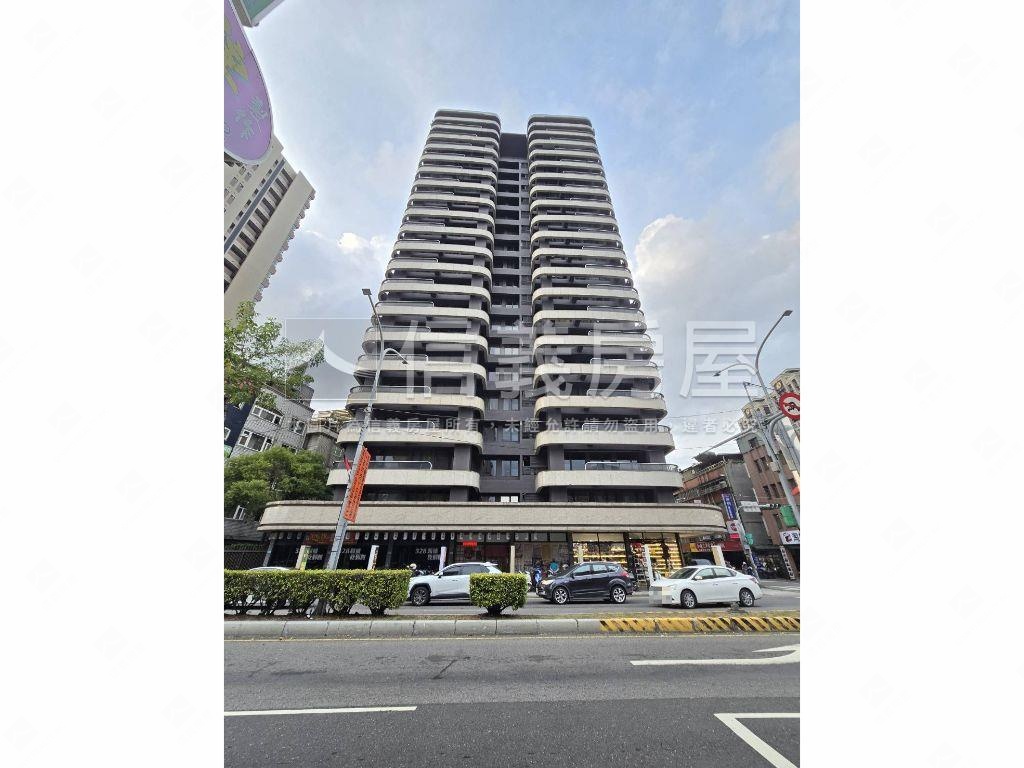 翔譽天心景觀二房車位房屋室內格局與周邊環境
