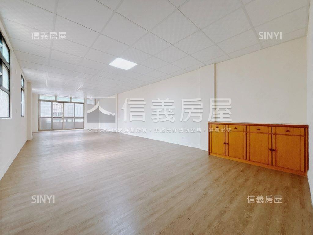 北屯約８米大面寬別墅房屋室內格局與周邊環境