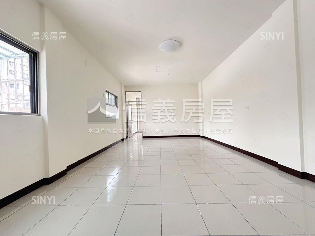 北屯約８米大面寬別墅房屋室內格局與周邊環境