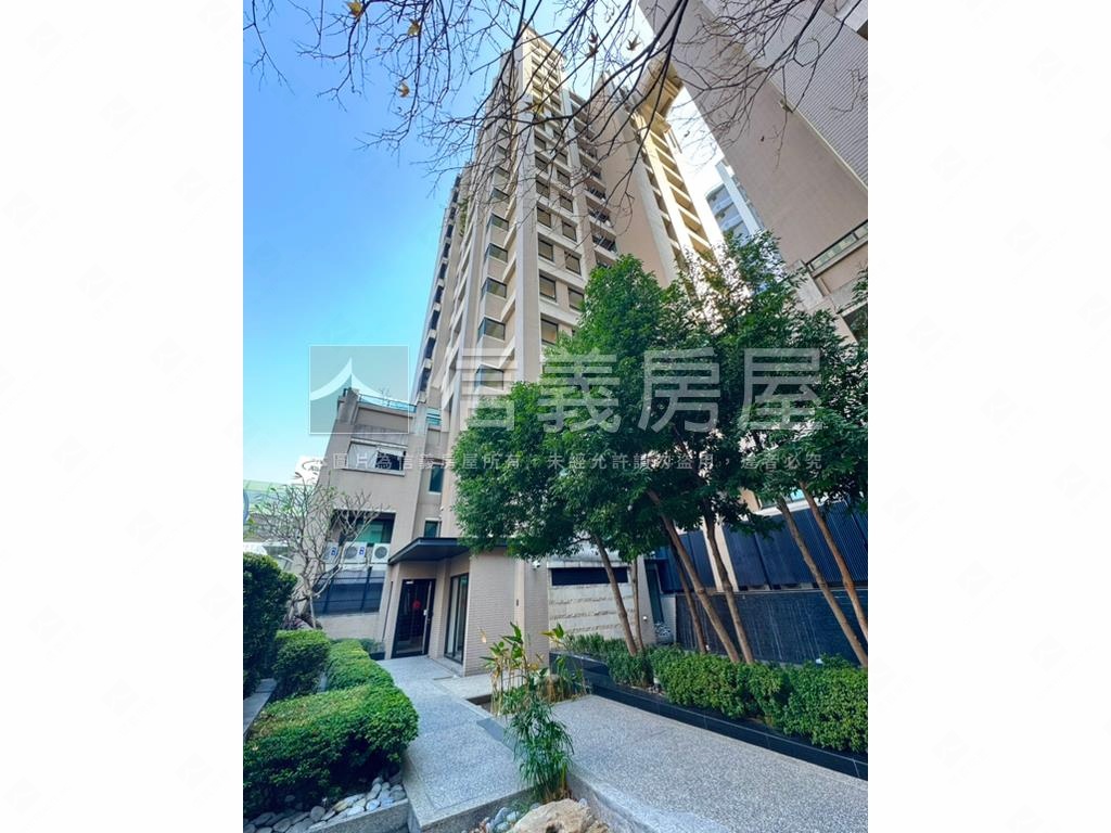 【專任】發現登陽四房平車房屋室內格局與周邊環境