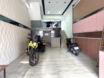 復興正路大空間黃金店面