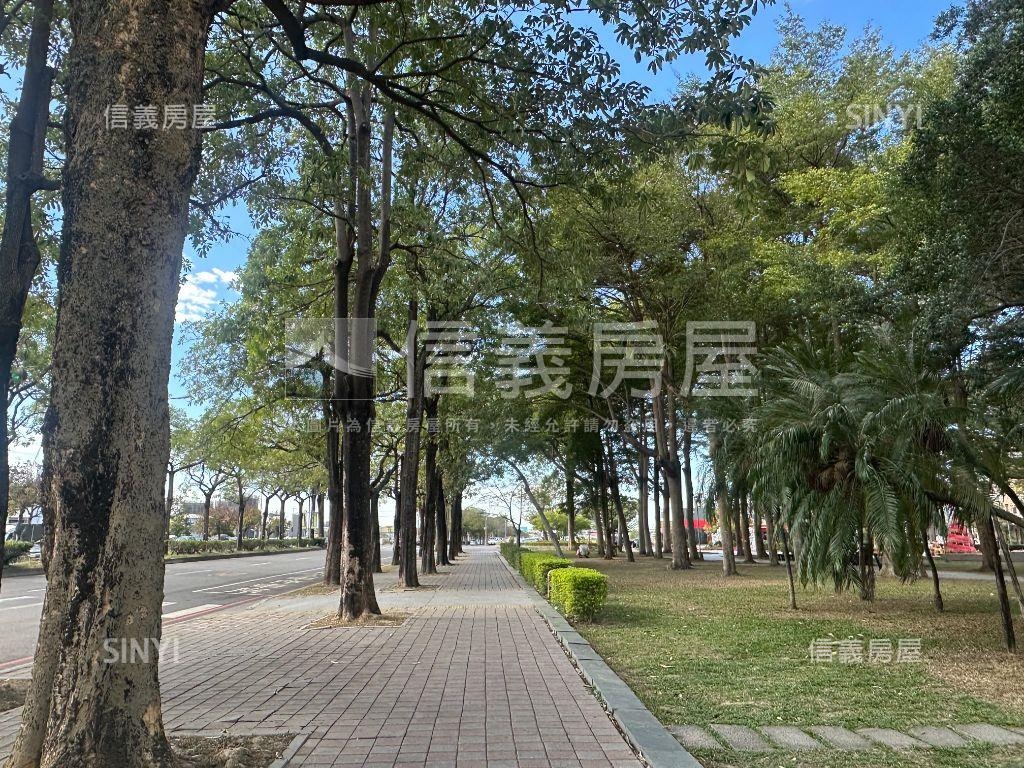 豐富公園旁四房平車房屋室內格局與周邊環境