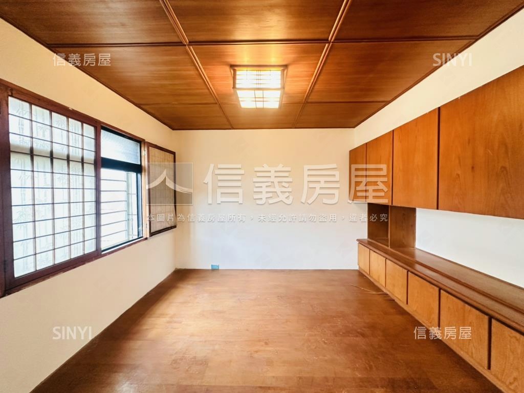 稀有獨棟｜三面豪景美宅房屋室內格局與周邊環境