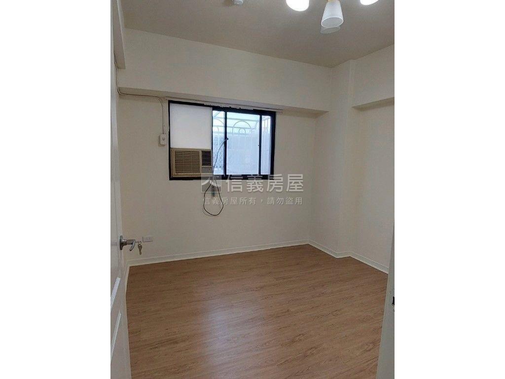 捷運旁雙商圈文心凱旋三房房屋室內格局與周邊環境