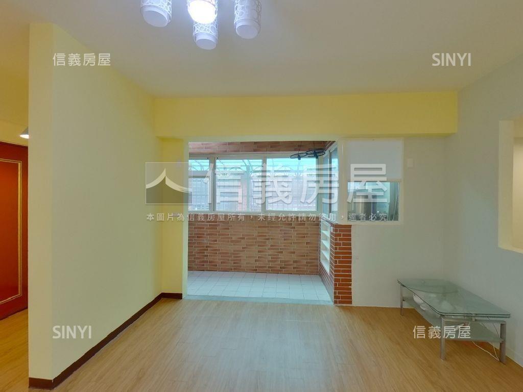 高樓邊間電梯５房房屋室內格局與周邊環境