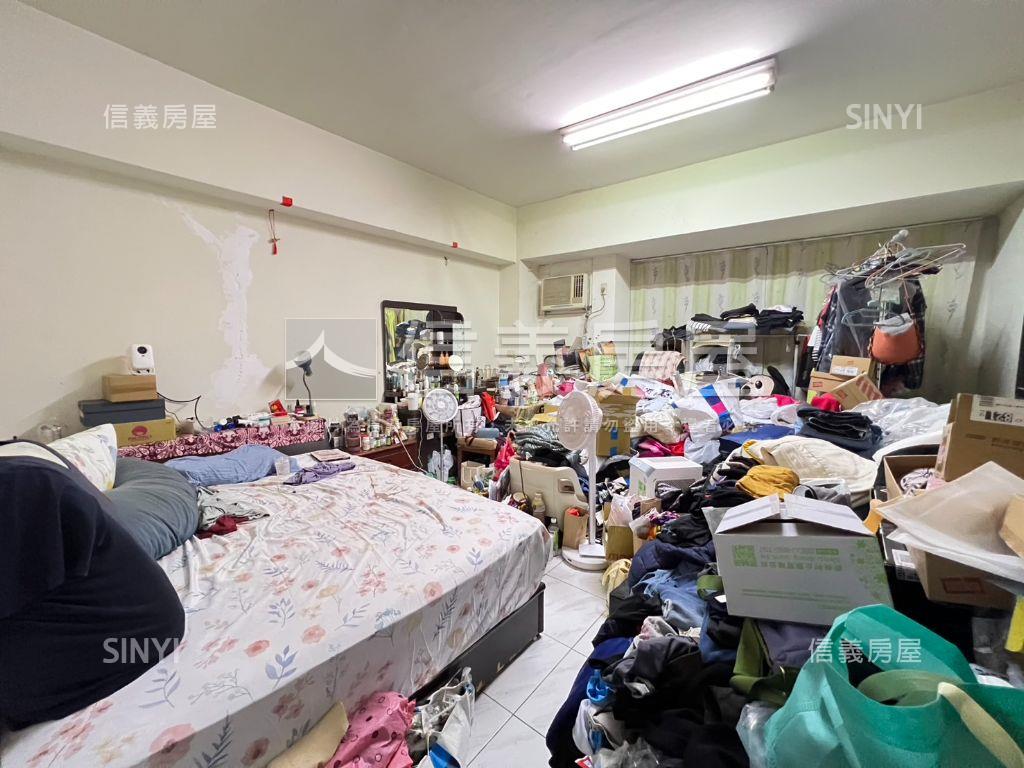 西屯路二段熊貓天下店面房屋室內格局與周邊環境