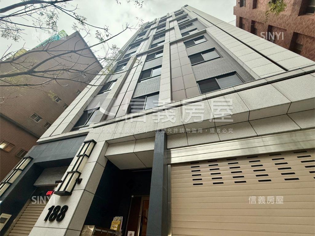 日健居精裝電梯兩房房屋室內格局與周邊環境