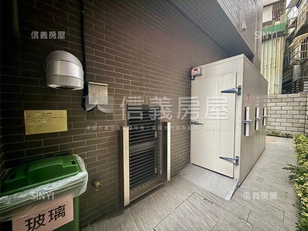 日健居精裝電梯兩房房屋室內格局與周邊環境