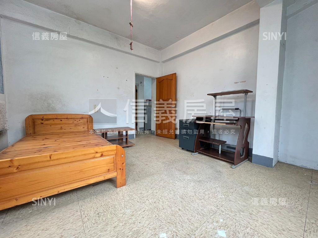 東南科大公寓四樓頂加房屋室內格局與周邊環境
