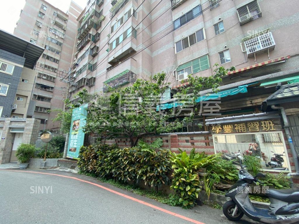 中清路大面寬樓店房屋室內格局與周邊環境