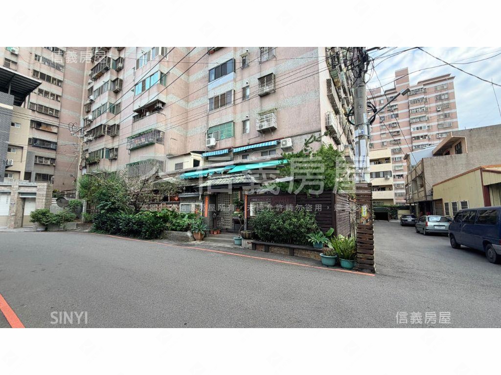 中清路大面寬樓店房屋室內格局與周邊環境