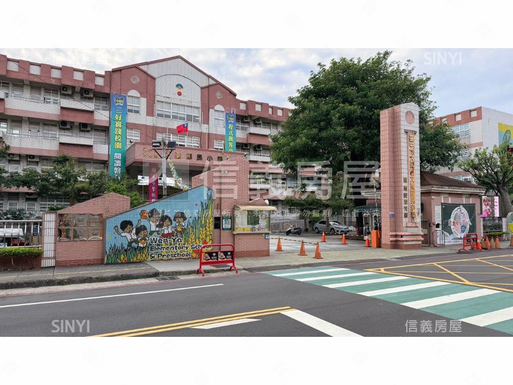 中清路大面寬樓店房屋室內格局與周邊環境