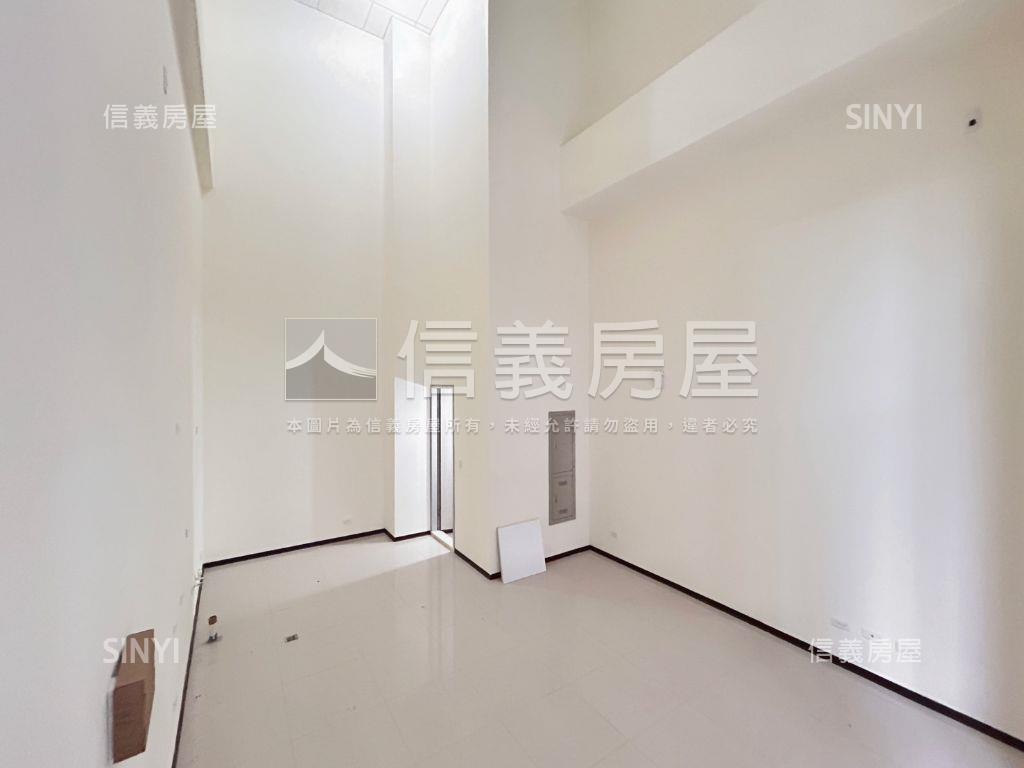 Ａ７專任豐邑金店面房屋室內格局與周邊環境