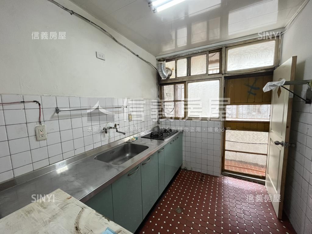 新莊國小學區好屋房屋室內格局與周邊環境