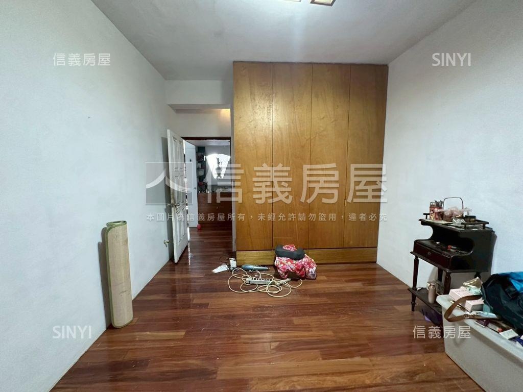 正河景大空間美寓房屋室內格局與周邊環境