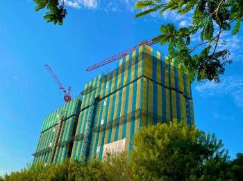 首選！中央公園２房車位