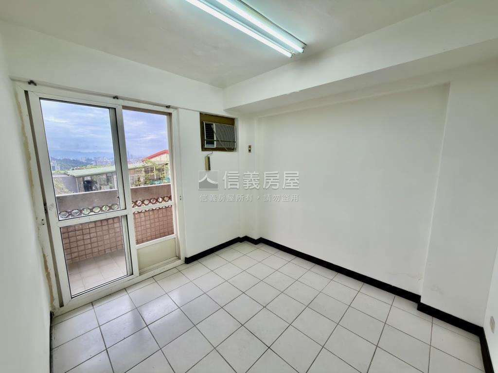 眺望１０１邊間明亮清幽房屋室內格局與周邊環境