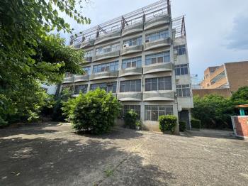 火車站整棟商業醫院