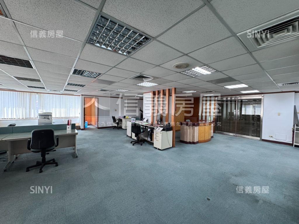揚昇金融雙捷運大樓房屋室內格局與周邊環境
