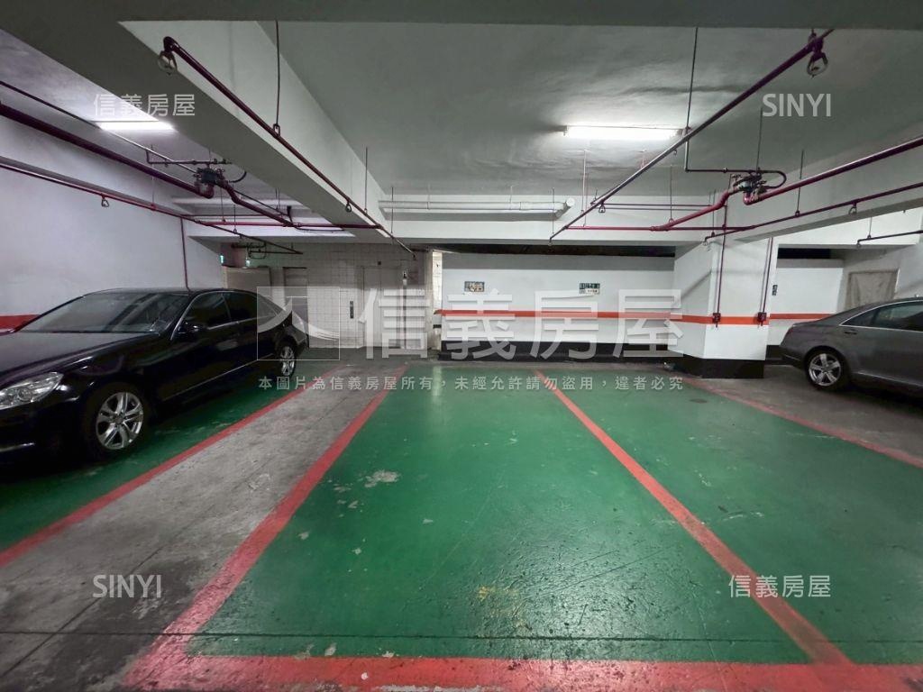 揚昇金融雙捷運大樓房屋室內格局與周邊環境