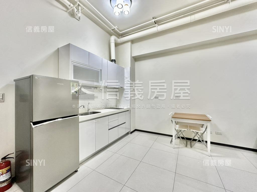 微笑雲品優雅質感一房一衛房屋室內格局與周邊環境