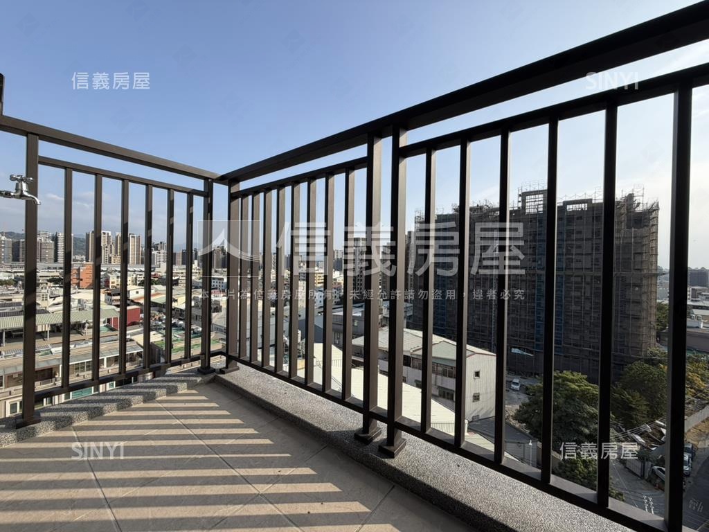 １４期旁全新兩房兩衛房屋室內格局與周邊環境