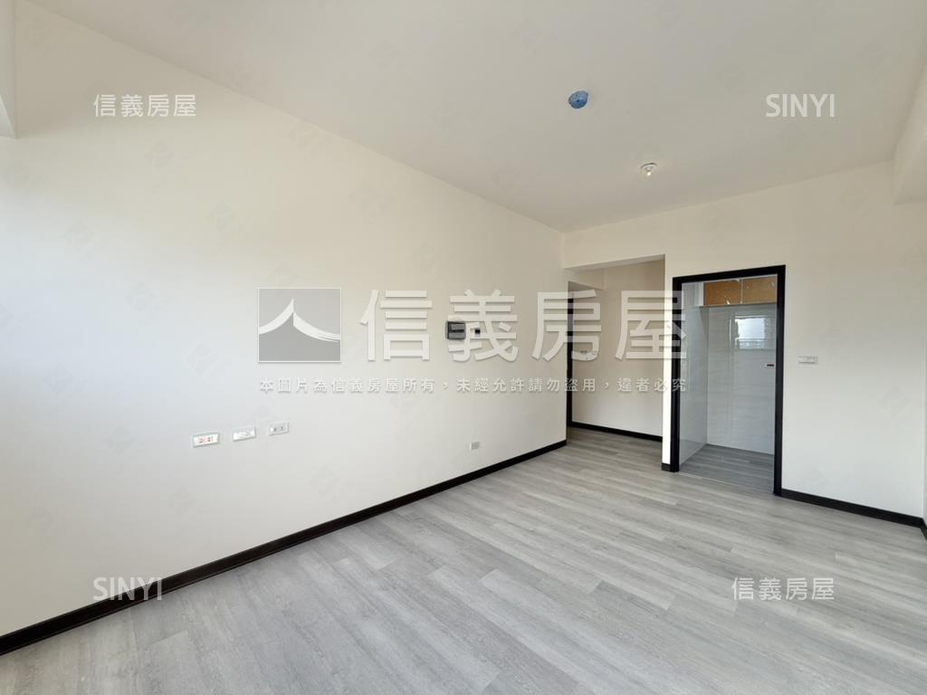 １４期旁全新兩房兩衛房屋室內格局與周邊環境