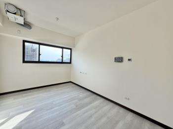 １４期旁全新兩房兩衛