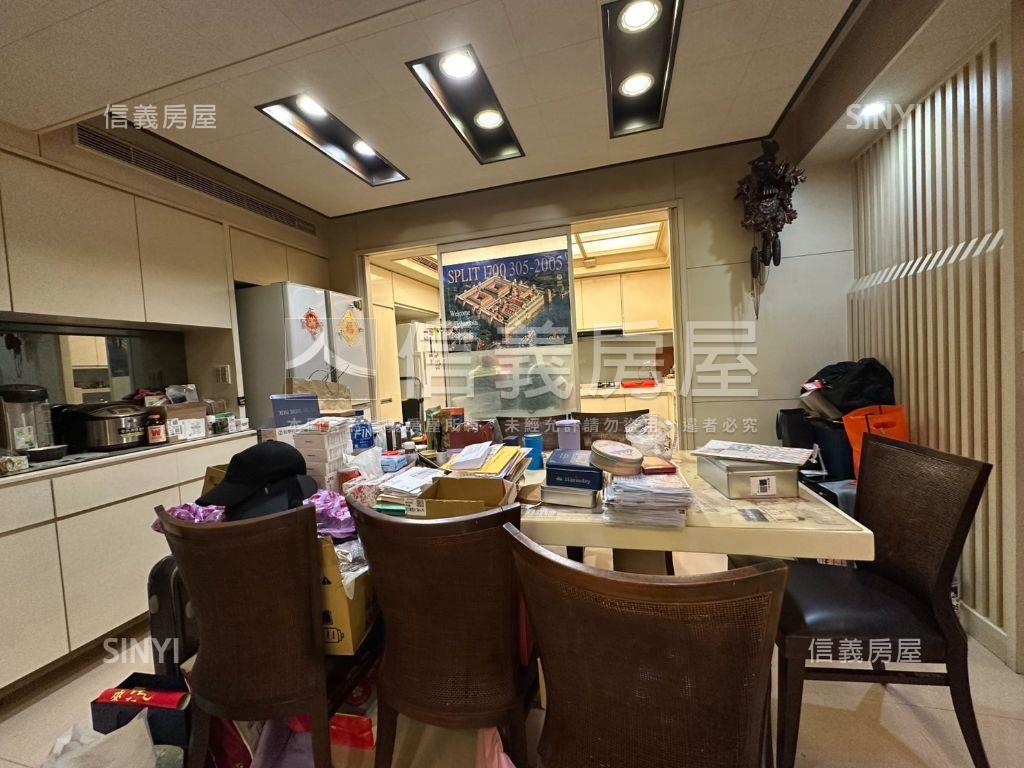 陸江Ａ＋露台４房車位房屋室內格局與周邊環境