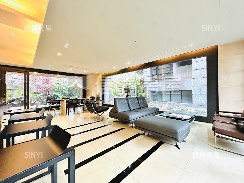 阿曼花園精美四房車位房屋室內格局與周邊環境