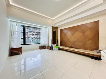 阿曼花園精美四房車位