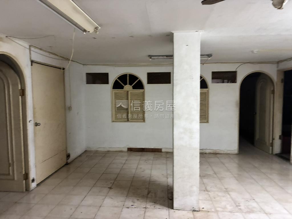 內湖星雲街大面寬店面房屋室內格局與周邊環境