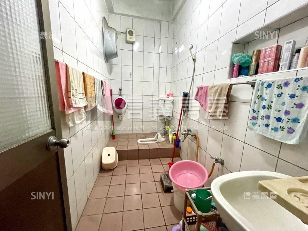 平鎮近龍岡圓環活巷透天房屋室內格局與周邊環境