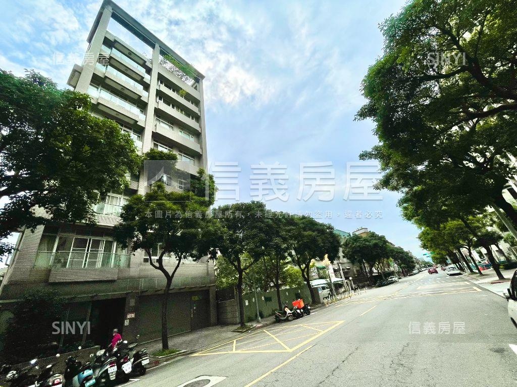 士北科●電梯三房車位房屋室內格局與周邊環境