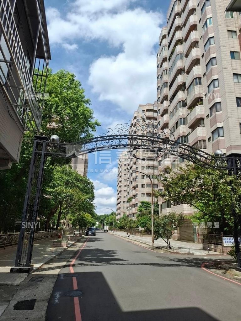 國泰森林公園美三房房屋室內格局與周邊環境