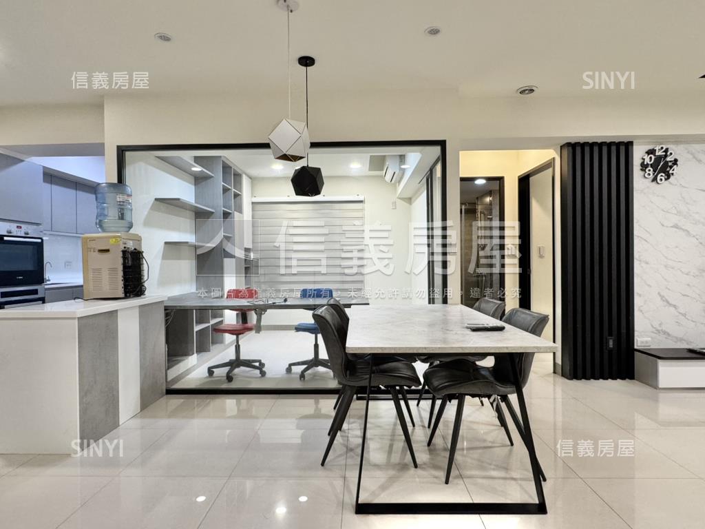 巨蛋核心成精裝四房平車房屋室內格局與周邊環境