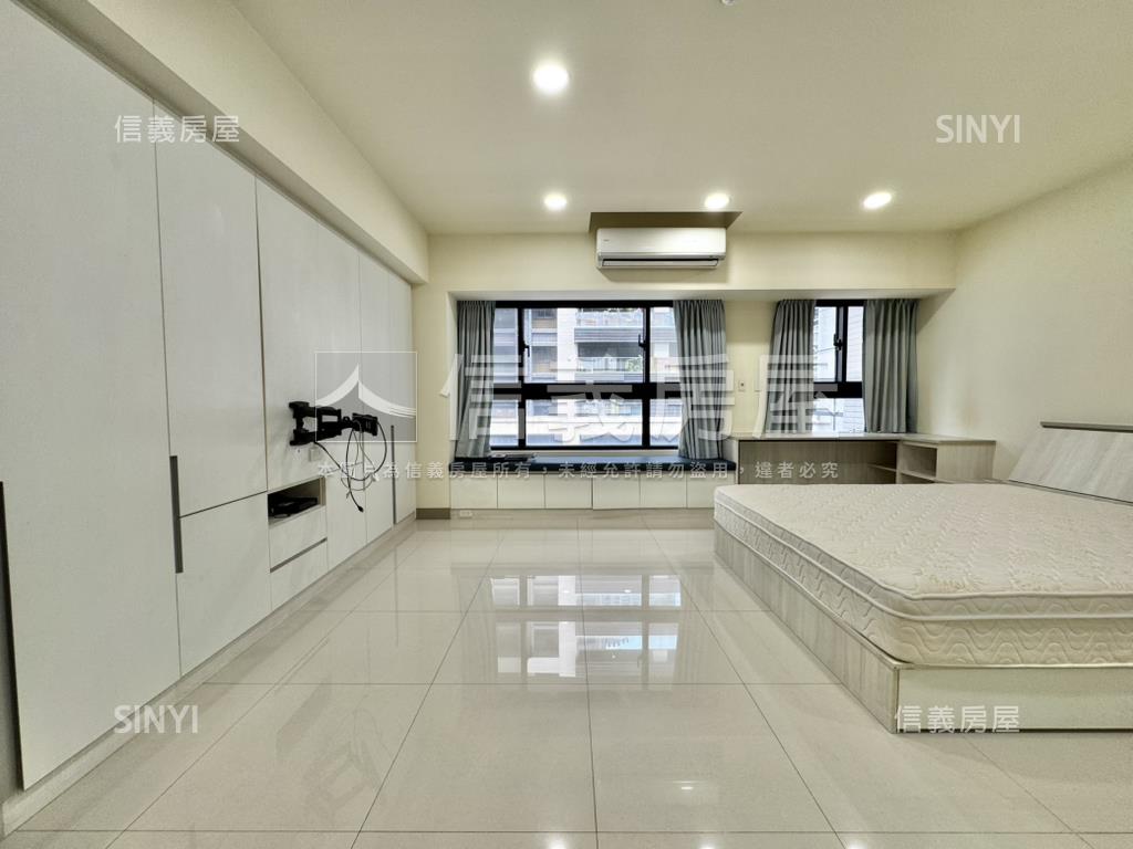 巨蛋核心成精裝四房平車房屋室內格局與周邊環境