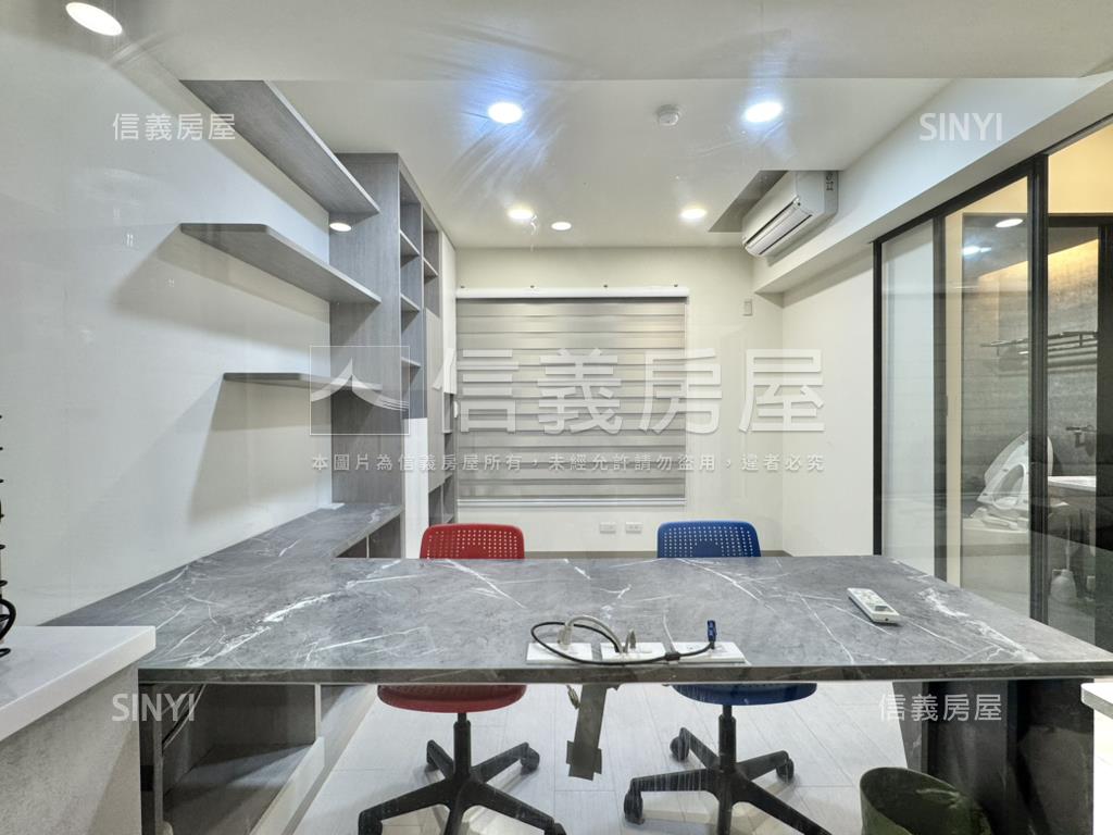 巨蛋核心成精裝四房平車房屋室內格局與周邊環境